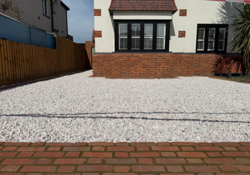 Stone Driveway with Brick Border – Leigh-on-Sea Essex